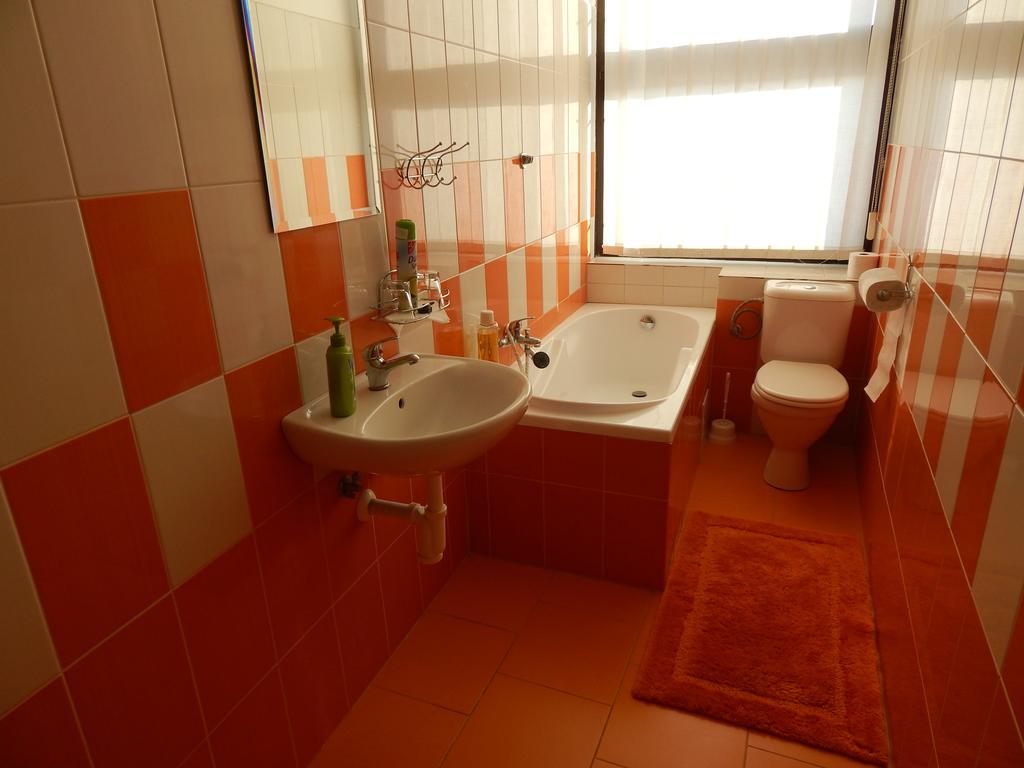 Penzion U Kasnych Mnisek pod Brdy Luaran gambar