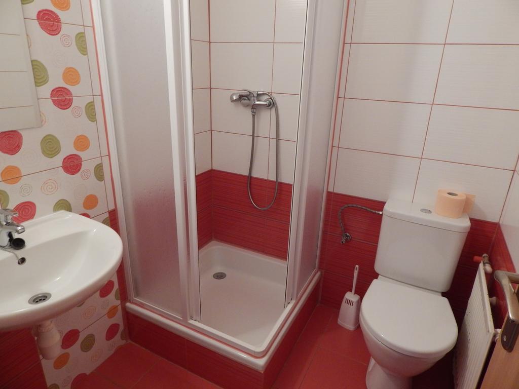 Penzion U Kasnych Mnisek pod Brdy Luaran gambar